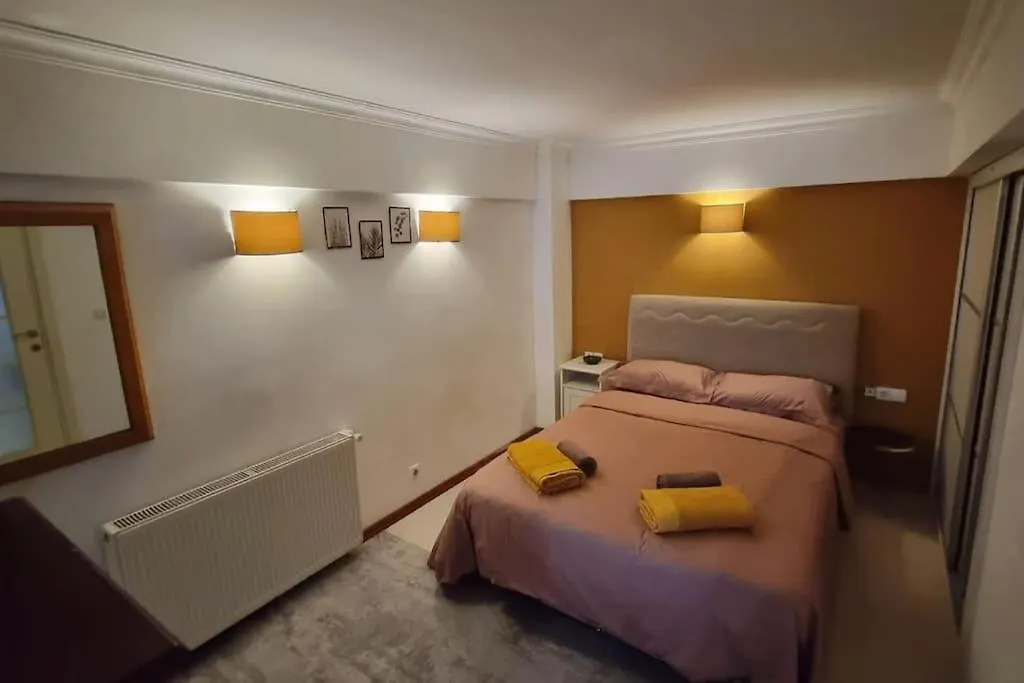 Comfortable Apartment In Istiklal Street Stambuł Turcja
